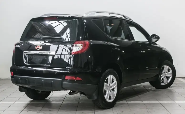 Geely Emgrand X7