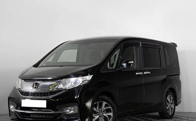 Honda Stepwgn V