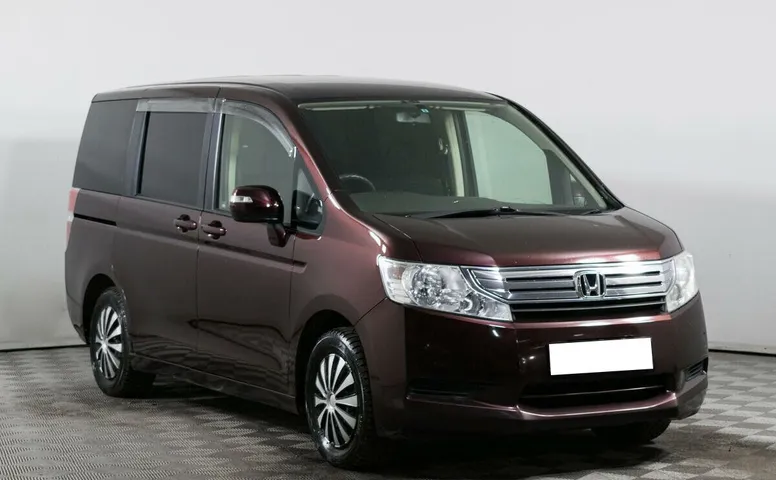 Honda Stepwgn IV
