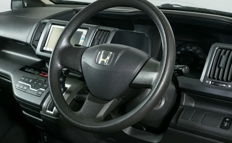 Honda Stepwgn IV
