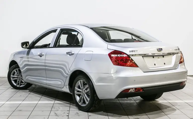 Geely Emgrand 7