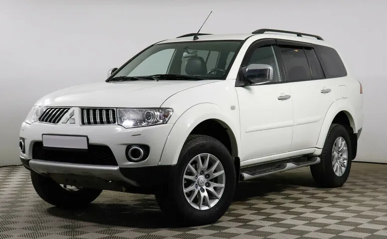 Mitsubishi Pajero Sport