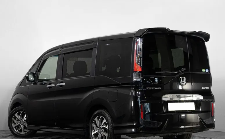 Honda Stepwgn V