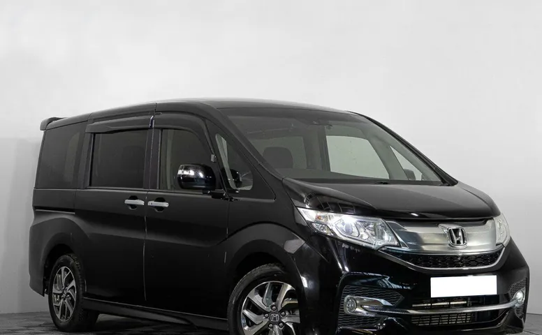 Honda Stepwgn V