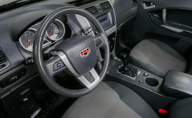 Geely Emgrand X7