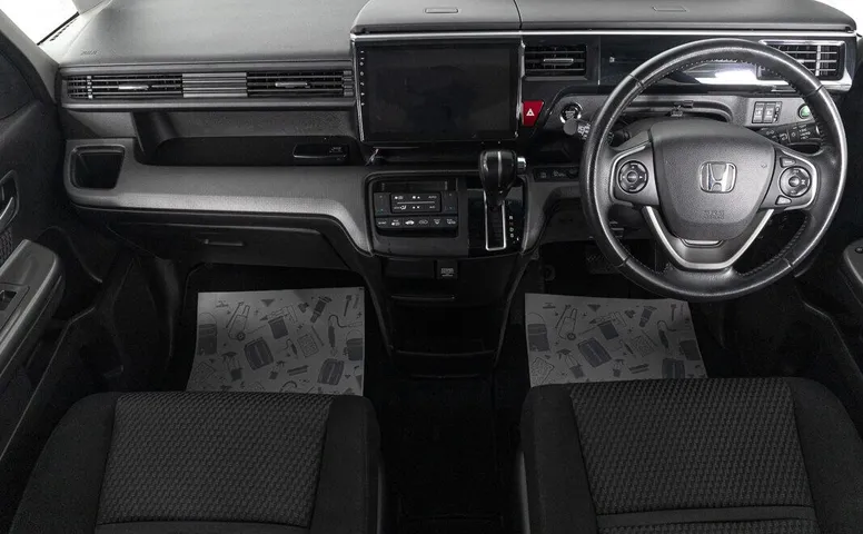 Honda Stepwgn V