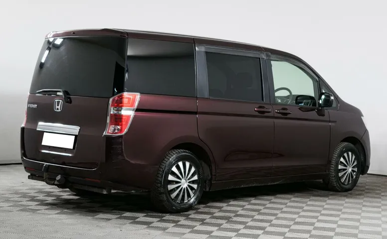 Honda Stepwgn IV