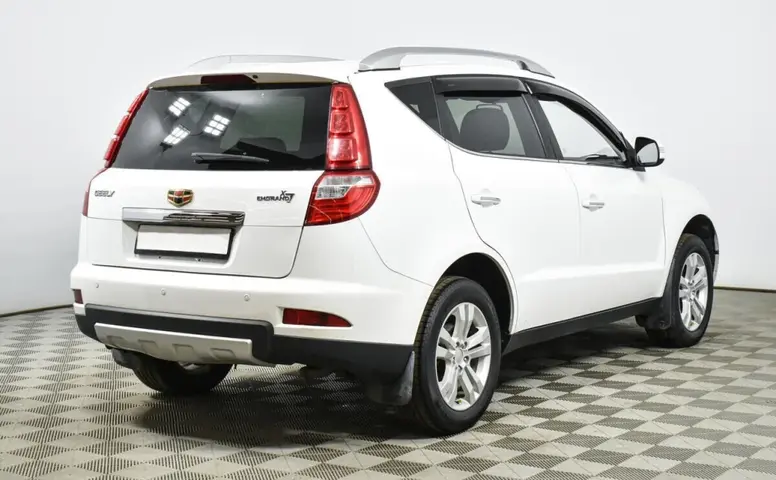 Geely Emgrand X7