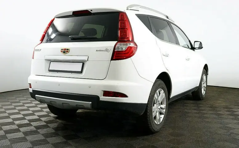 Geely Emgrand X7